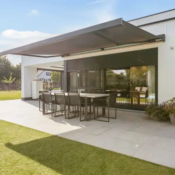 zonwering Tjalleberd